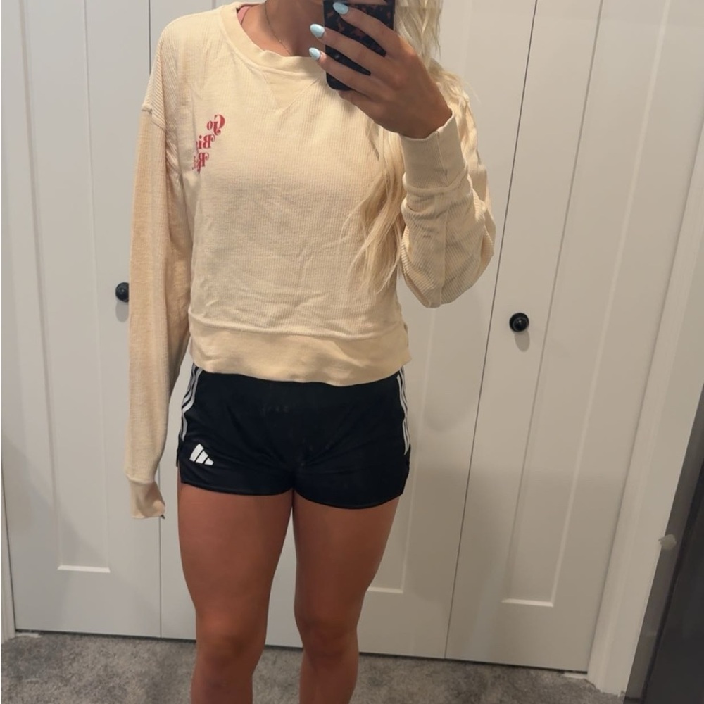 Women's Cream Crew Neck Sweater
